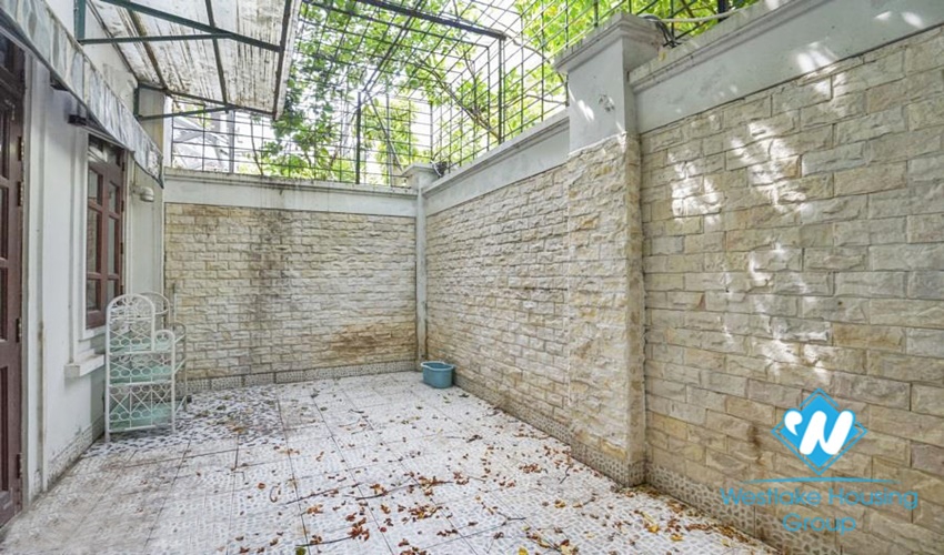3-storey villa 126m2 4 bedrooms for rent in Ciputra